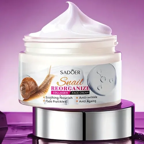 کرم آبرسان صورت جوانساز سادور مدل حلزون و کلاژن مناسب برای انواع پوست / SADOER